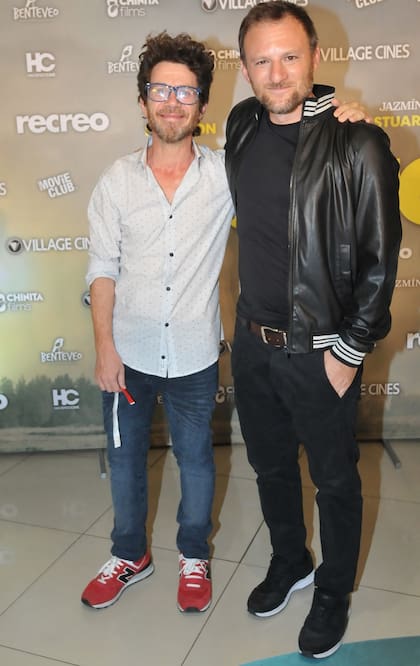 Peto Menahem junto a Hernán Guerschuny; el director compartió, en este proyecto, la escritura del guión y la dirección del film con Jazmín Stuart