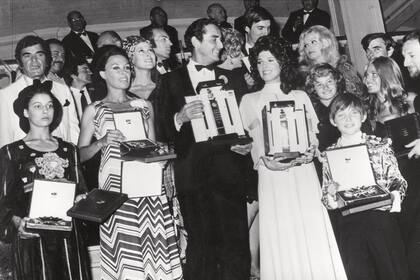 Julio de 1971. XIX Festival de Cine de San Sebastián, en el que Graciela resultó elegida Mejor Actriz por el film Crónica de una señora, de Raúl de la Torre, y Vittorio Gassman, Mejor Actor por Brancaleone alle Crociate