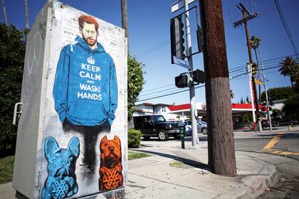 En California, en tanto, ya hay graffitis del príncipe haciendo alusión a su trabajo durante la pandemia