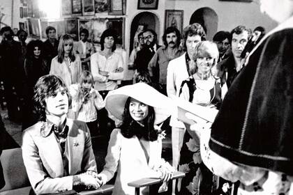 Ocho años duró el matrimonio con Bianca, con quien pasó por el altar en 1970 en Saint Tropez.