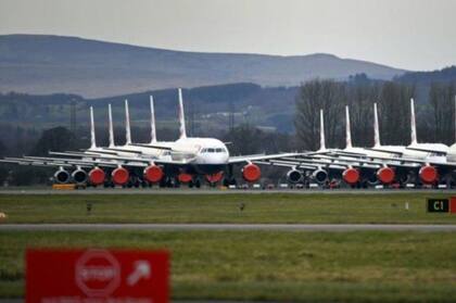 Actualmente hay unos 17.000 aviones estacionados en aeropuertos en el mundo