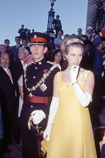 Febrero de 1970. Ana y Carlos, los hijos mayores de Isabel II y Felipe de Edimburgo, acompañaron a la Reina en la ceremonia de apertura del Parlamento en Wellington, Nueva Zelanda
