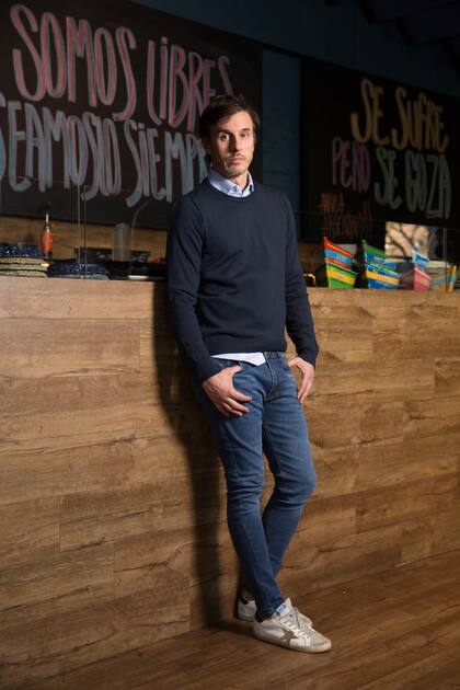 “Se percibe la alegría en cada persona que se sienta a comer porque, de algún modo, tiene que ver con recuperar cierta libertad”, asegura Roberto