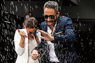 Pollo Álvarez y Tefi Russo. Se casaron por civil y festejaron en un boliche