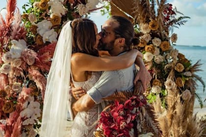 El casamiento íntimo de Diego Torres y Débora Bello, hace un año