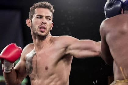 Andrew Tate incursionó en el mundo del boxeo y las artes marciales, más precisamente el kickboxing