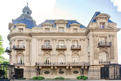 Desde 1939 es la sede de la Embajada de Francia