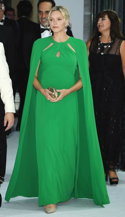 La mujer del príncipe Alberto desbancó a Meghan, quien el año pasado ocupó el primer lugar del ranking fashion