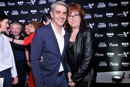Pablo Echarri junto a Cecilia Rossetto, quien también lo acompañará en la ficción