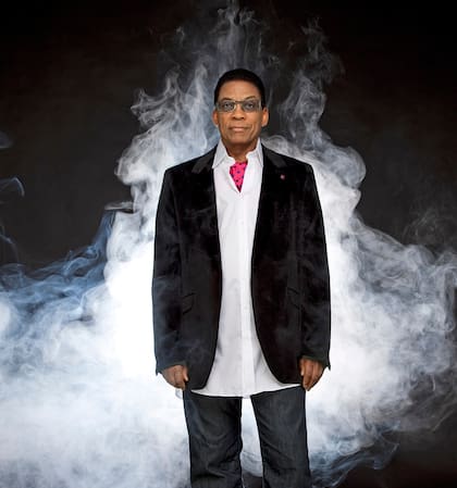 El reconocido músico celebra sus seis décadas con la música junto al público argentino