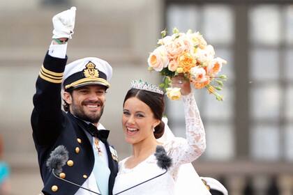 Sofía conoció al príncipe en 2009, pero su amor se hizo oficial un año después. El 13 de junio de 2015 se casó con el segundo heredero de los reyes Carlos Gustavo y Silvia.