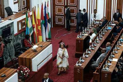 Etiopía y Ruanda son países pioneros en África al conformar gabinetes compuestos en un 50% por mujeres