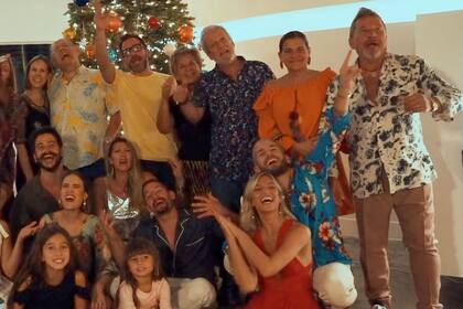 La foto familiar de la navidad 2019 de los Montaner