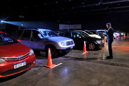 El cómico presentó su espectáculo Son formidables, adaptado a las nuevas condiciones de distanciamiento