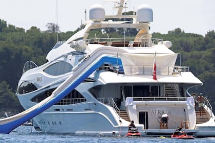 Cristiano alquiló el Africa I, un barco de 47 metros de eslora, 8 de manga y un calado de 2,8 metros, para navegar por la Riviera Francesa