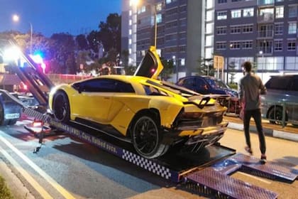 Un frenazo repentino de unos de los Lamborghini fue el detonante del accidente