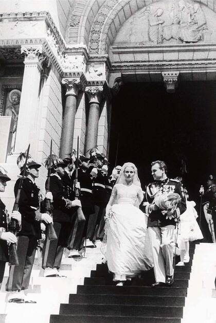 Louis y Marie seguirán los pasos del príncipe Raniero y Grace Kelly, que se convirtieron en marido y mujer en la catedral de Mónaco el 19 de abril de 1956, en una de las bodas más bonitas y recordadas de todos los tiempos.