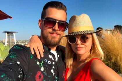 Mena Suvari volvió a apostar por el amor