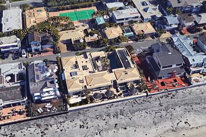 Vista aérea de la mansión.