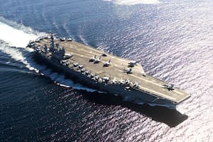 En plena tensión regional, EE.UU. envía a un histórico portaaviones a América Latina para su última misión