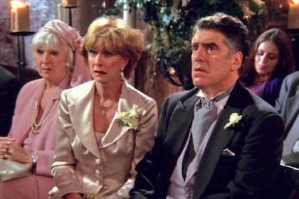 Christina Pickles y Elliot Gould, los padres de Ross y Monica Geller