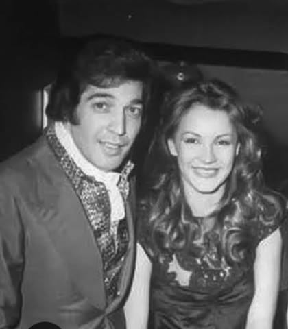 Mónica Gonzaga y Cacho Castaña se conocieron cuando ambos estaban en muy buenos momentos en sus respectivas carreras