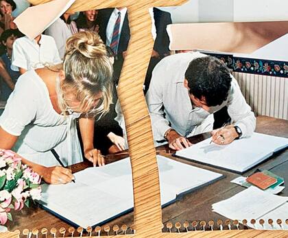 El posteo de Valeria con la foto de ellos partida, luego de que Candelaria Tinelli blanqueara su relación vía redes sociales con Coti. "Fue algo impulsivo, jamás imaginé que la repercusión iba a ser tan grande, si lo hubiera sabido que iba a tal tanta repercusión tal vez no lo hacía".