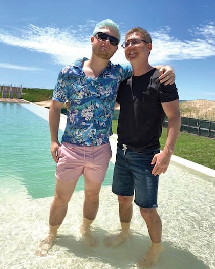 Con pap Adrin, en enero en Punta del Este.