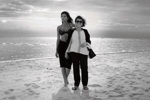 El emotivo encuentro de Cathy Fulop y su madre en Miami, tras dos años sin verse