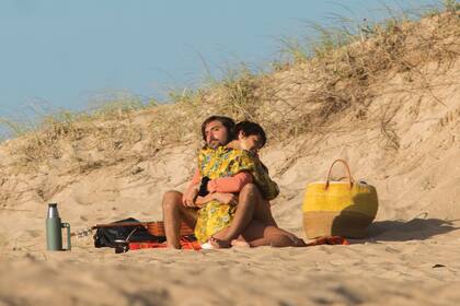 Ajenos a las miradas, se mostraron cómplices y cariñosos. Sin embargo, ninguno de los dos compartió en las redes sociales este encuentro