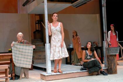 En una escena de Estaba en mi casa y esperaba que llegara la lluvia