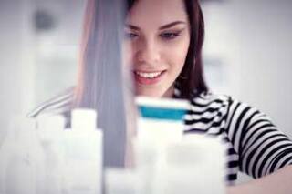 “Me hice vendedora de cosméticos solo para comprármelos con descuento”