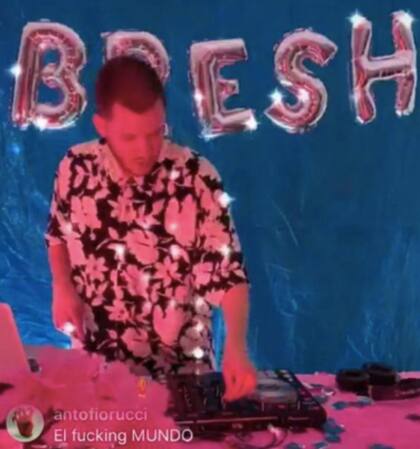 Ya hubo dos ediciones online de la Fiesta Bresh, a cargo de su DJ "Broder". La tercera será este sábado y se extenderá hasta las 7 de la mañana. 