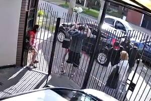 El grito desesperado de una joven embarazada mientras cuatro ladrones armados se llevaban su auto