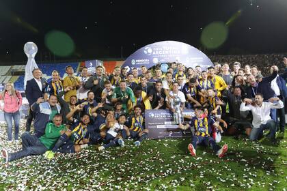 Rosario Central, campeón de la Copa Argentina. Un festejo que durará mucho tiempo.