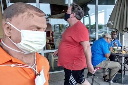 Miami comenzó a reabrir su economía a finales de mayo.