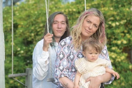 Decidieron el nombre entre los dos: “Ella”, por Ella Fitzgerald, y “Bluebird”, por la canción de Paul McCartney, que era el tema que Alejandro le cantaba a la beba cuando estaba en la panza