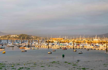 Cae el sol en Baiona.