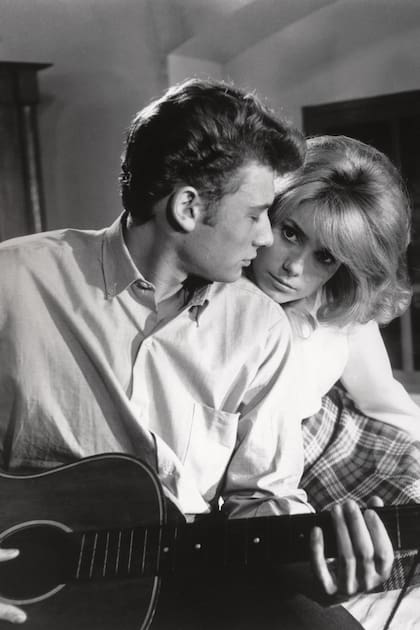 Se conocieron en 1961, cuando tenían 18 años, mientras filmaban Les Parisiennes