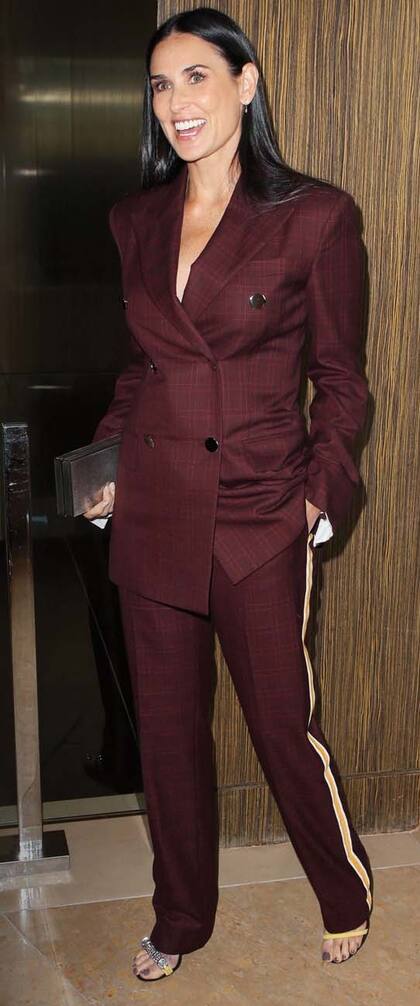 "Dos personas que apenas conocía me dieron la oportunidad de redirigir el curso de mi vida antes de que lo destruyera todo.Sin su fe en mí, hoy no estaría aquí”, reveló