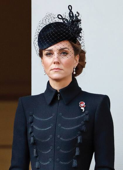 Tal como indica el protocolo, la duquesa Kate ocupó un lugar en el balcón del edificio de la Oficina de Asuntos Exteriores