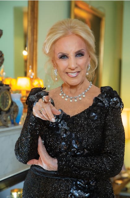 “Nunca pensé llegar a esta edad. Me despierto y pienso: ‘¿Cuántos años tengo? ¿Cómo puedo tener tantos años? ¿Cómo puedo seguir tan activa?’. Yo ya soy una leyenda y esta leyenda continúa”