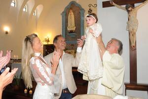 Daniel Scioli y Gisela Berger bautizaron a su hija Francesca