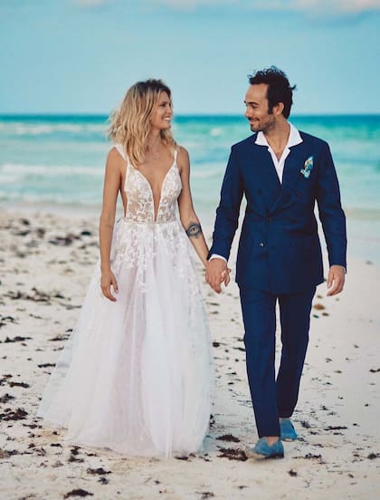 El 31 de octubre, en una reserva natural de la Riviera Maya, rodeada de cien personas entre familiares y amigos, volvieron a decir "sí, quiero". La ceremonia la ofició una "hermana espiritual".