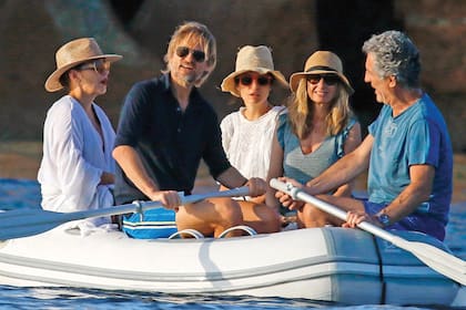 Francisco está muy integrado al “círculo rojo” de Carolina. En marzo, ella lo presentó en sociedad en una comida en la antesala de ARCO, la feria de arte