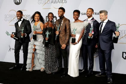 El elenco de Pantera Negra y un premio para celebrar