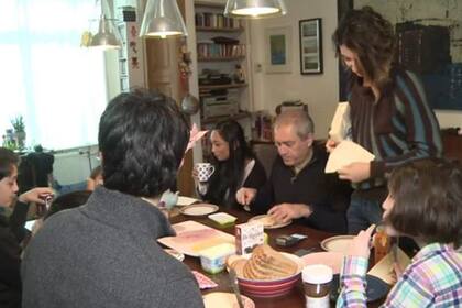 Aunque no lo parezca, no es la hora de comer ni la de cenar.