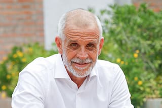 Luego de estar al borde de la muerte, Petersen cuenta su expedición al Lanín