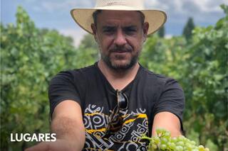 Dejó su profesión en Buenos Aires para hacer innovadores vinos en Mendoza