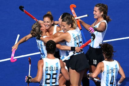 Luciana Aymar, destacada en Hockey